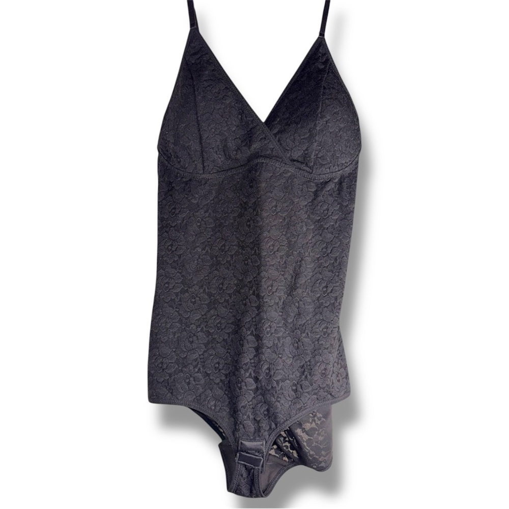 Black Floral Lace Bodysuit Scrunch Butt NWOT